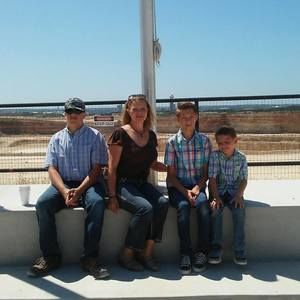 Meet your Posher, Annissa